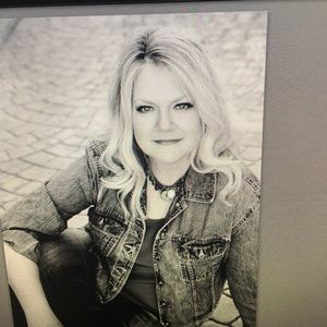 Meet your Posher, Dawn